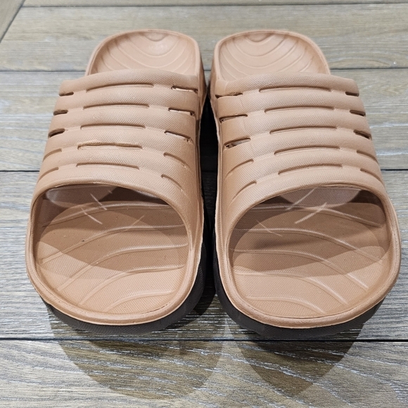 KuaiLu Mens Recovery Sandals With Comfortable Plantar Fasciitis Arch Support - Picture 3 of 9